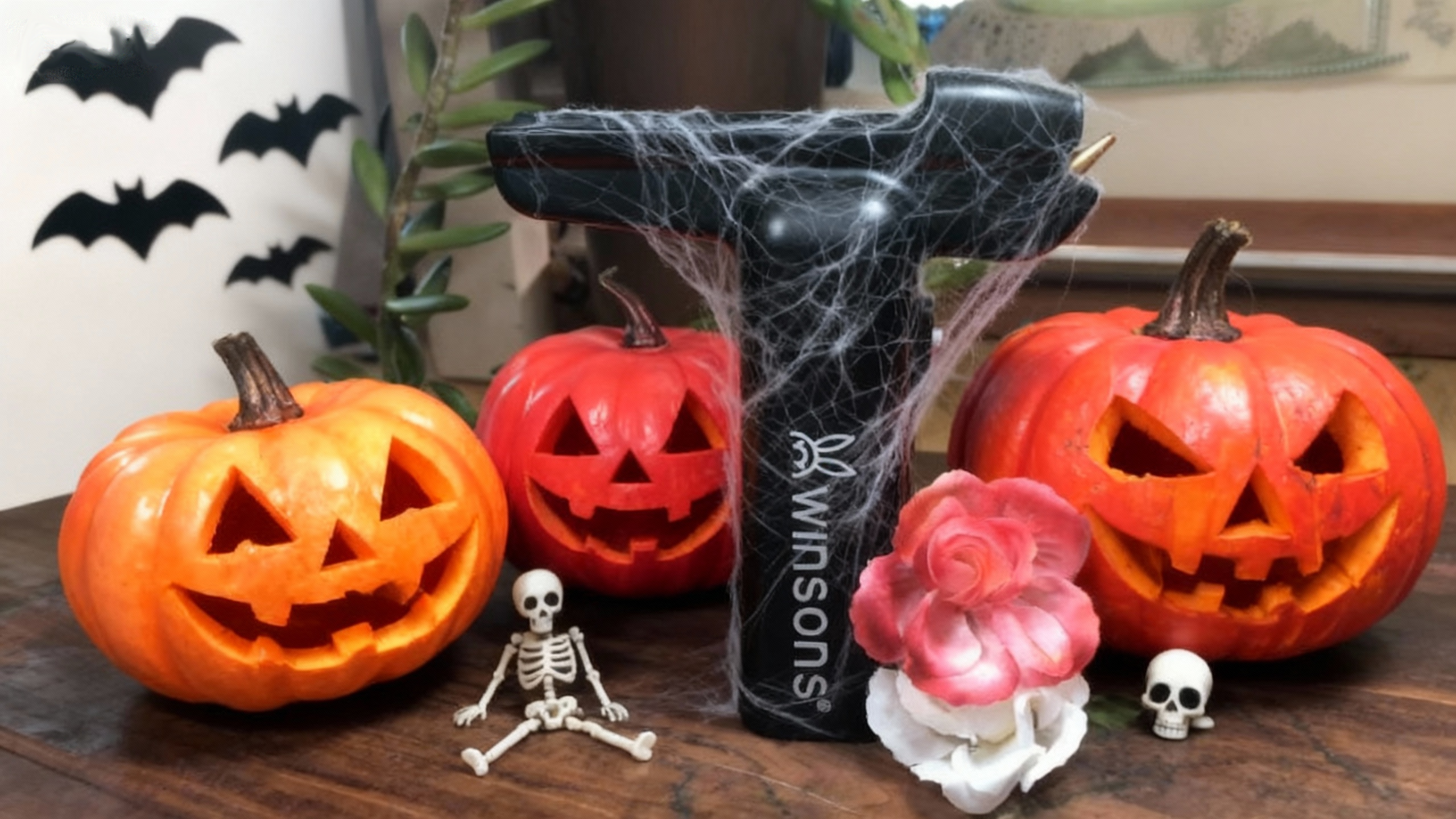 Create a Halloween Pumpkin with Two Colors | Winsons Airbrush Tutorial